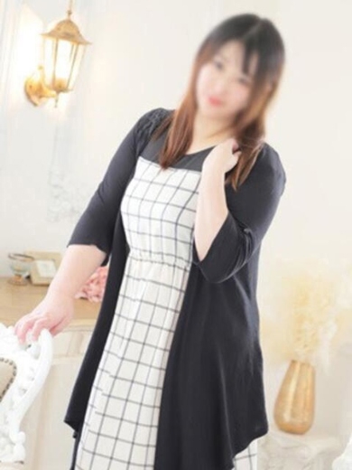 鶯谷人妻デリヘル【熟女の風俗最終章 鶯谷店】小山